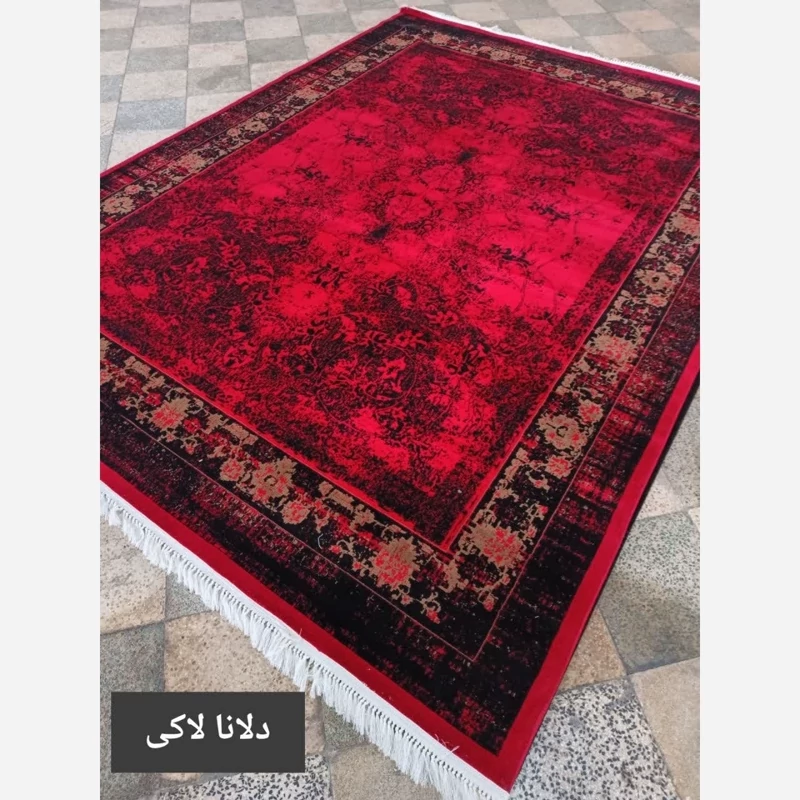 فرش قرمز 9متری ماشینی کاشان طرح دلانا لاکی440شانه(باارسال رایگان)