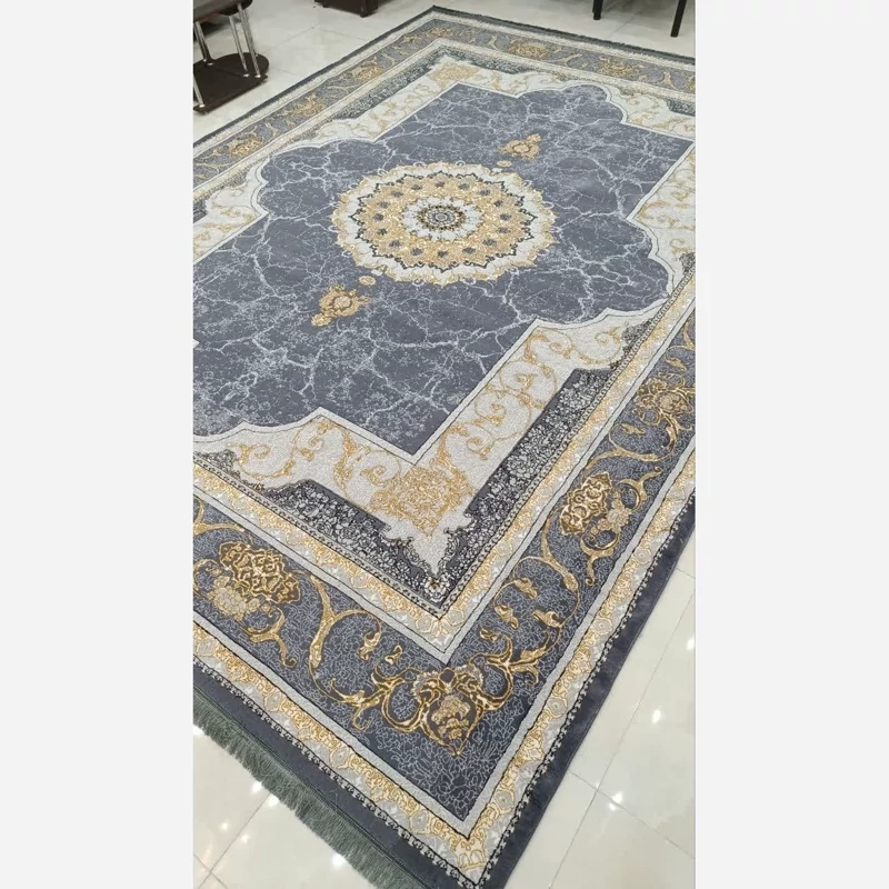 فرش ماشینی کاشان500شانه بی سی اف6متری طرح کویر طوسی لایت(باارسال رایگان)