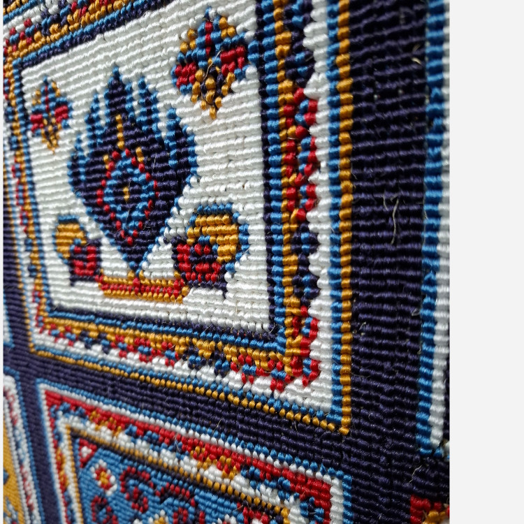 گلیم ماشینی کاشان طرح کژال سرمه ای2در1متر(هزینه ارسال باخریداروپس کرایه میباشد)