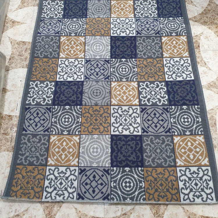 کناره گلیم ماشینی کاشان طرح شایان سایز2در1،5(هزینه ارسال باخریداروپس کرایه میباشد)