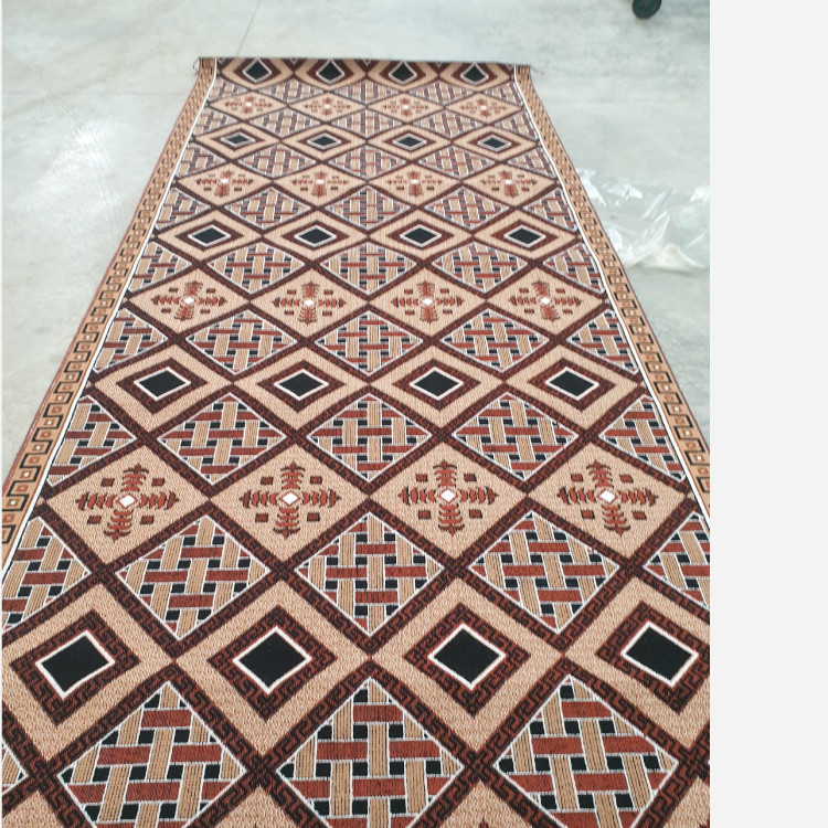 گلیم ماشینی کاشان طرح حصیری سایز2،05در1،43متر(هزینه ارسال باخریداروپس کرایه میباشد)